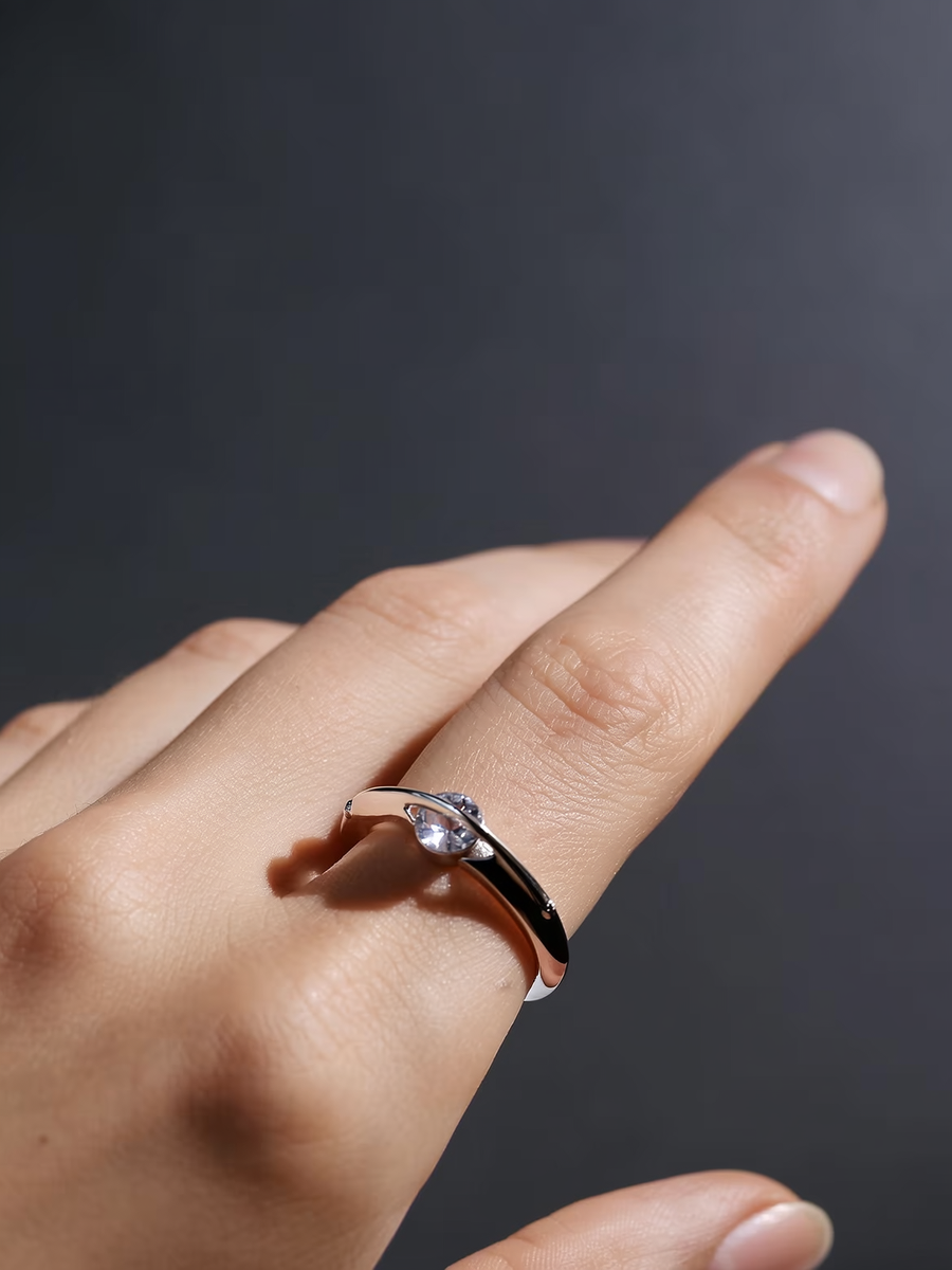 טבעת חישוק עם אבן 1 קראט