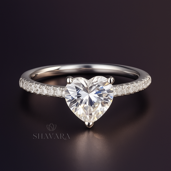 טבעת לב משובת מוסנייט נוצצים במיוחד