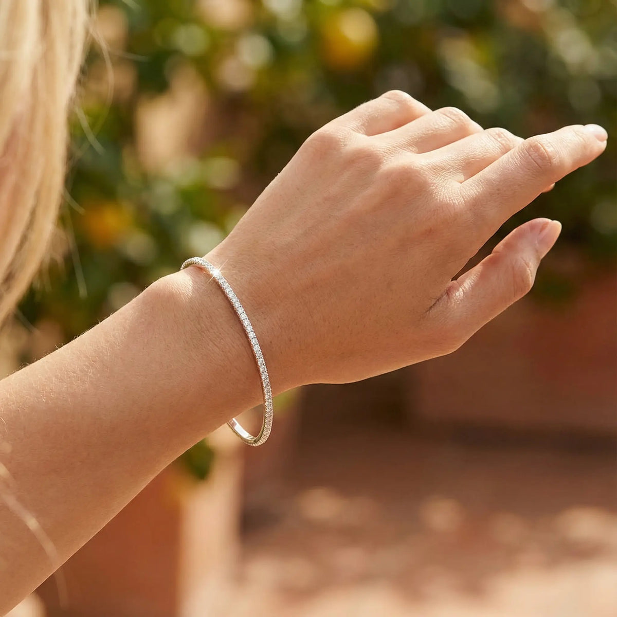 במבצע חיסול💥 | ✨ צמיד בנגל קלאסי – נגיעת זוהר נצחית ✨