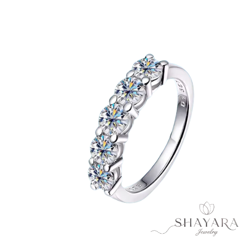 💎 טבעת סוליטר יוקרתית בשיבוץ 5 אבנים ✨ SALE מיוחד ✨