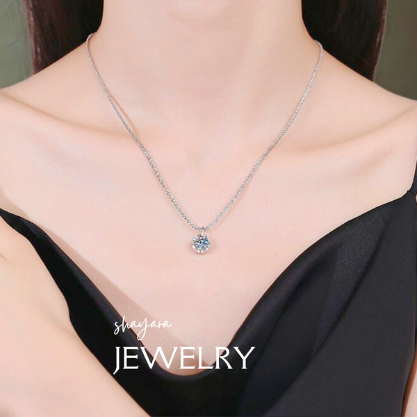 שרשרת יהלום אבן מרכזית