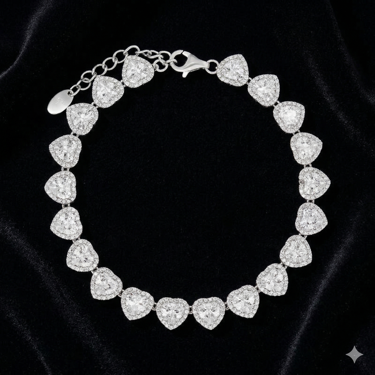 צמיד לבבות נוצץ במיוחד ✨NEW