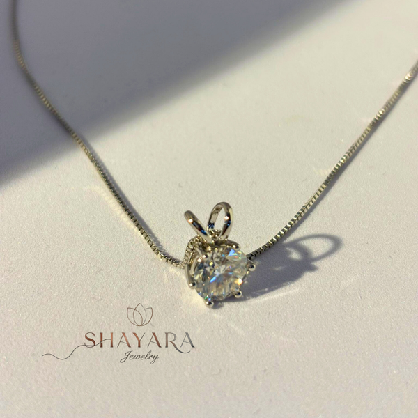 💎 Glow D'or – שרשרת יוקרתית עם אבן יהלום מרכזית 💎