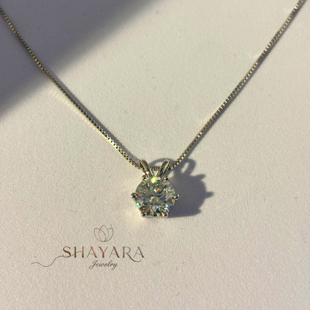 💎 Glow D'or – שרשרת יוקרתית עם אבן יהלום מרכזית 💎