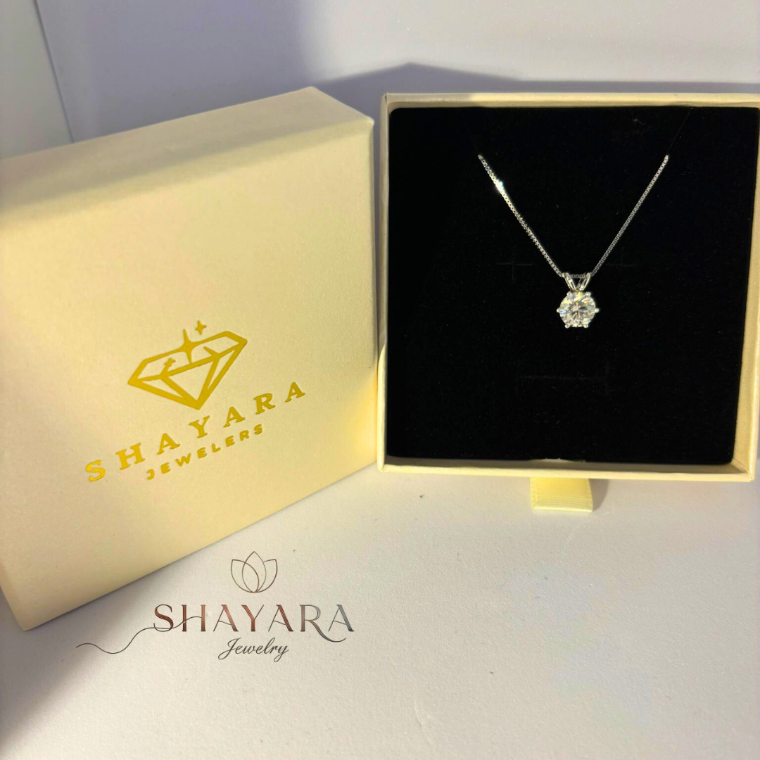 💎 Glow D'or – שרשרת יוקרתית עם אבן יהלום מרכזית 💎