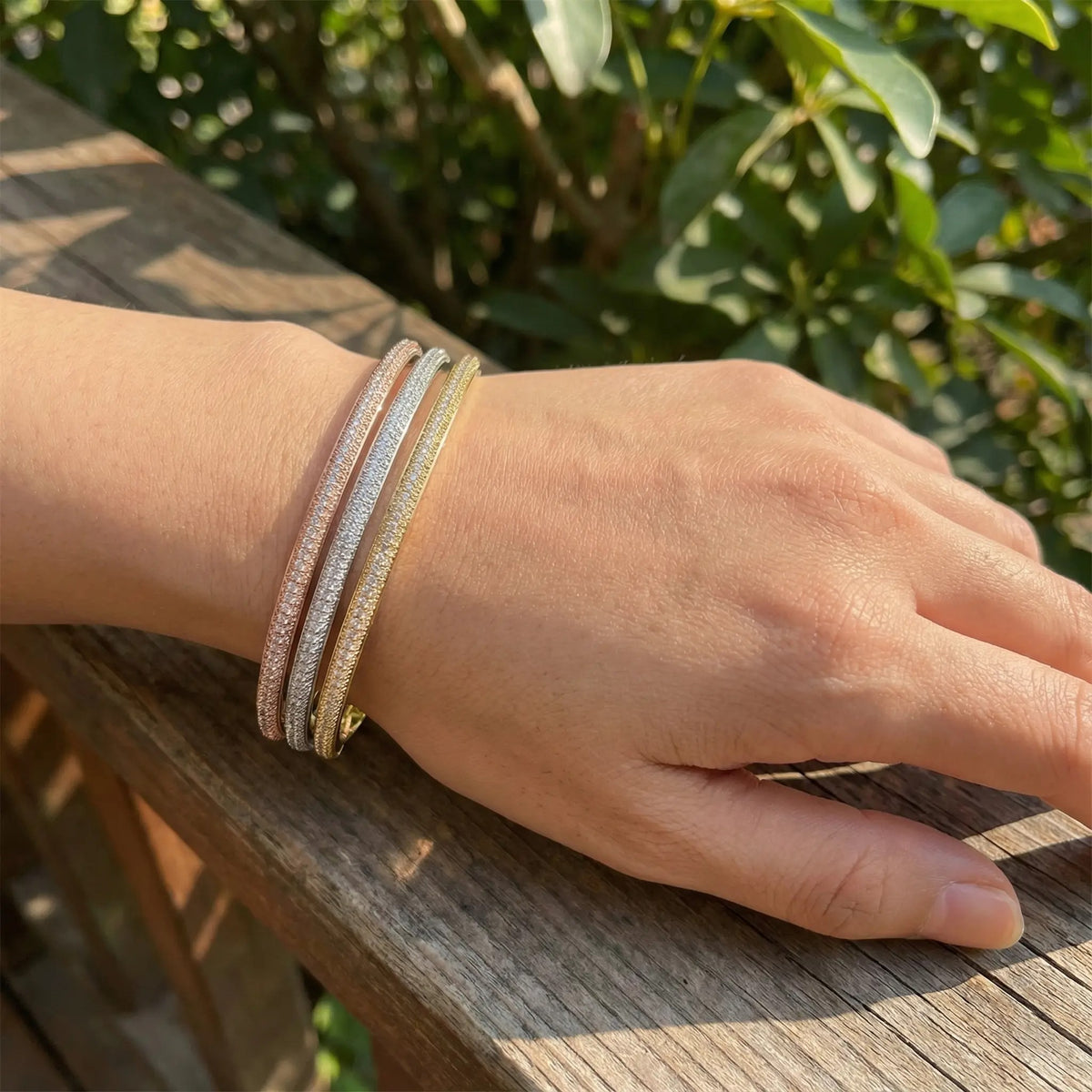 ✨ Eterna Bangle – אטרנה צמיד קשיח
