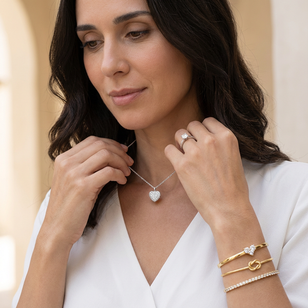 צמיד לב❤️ קשיח אבני מוסונייט- מיוחד ויוקרתי